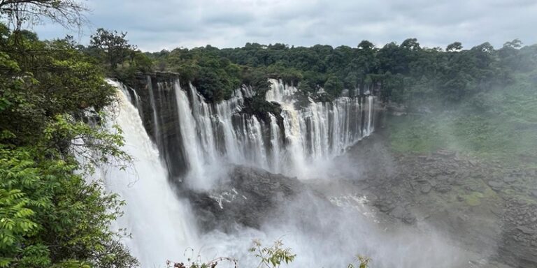 Angola Tour